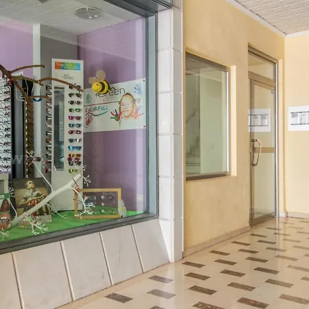 Bernia Apartment *
